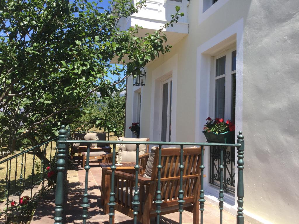 Villa Elena Потес Екстериор снимка